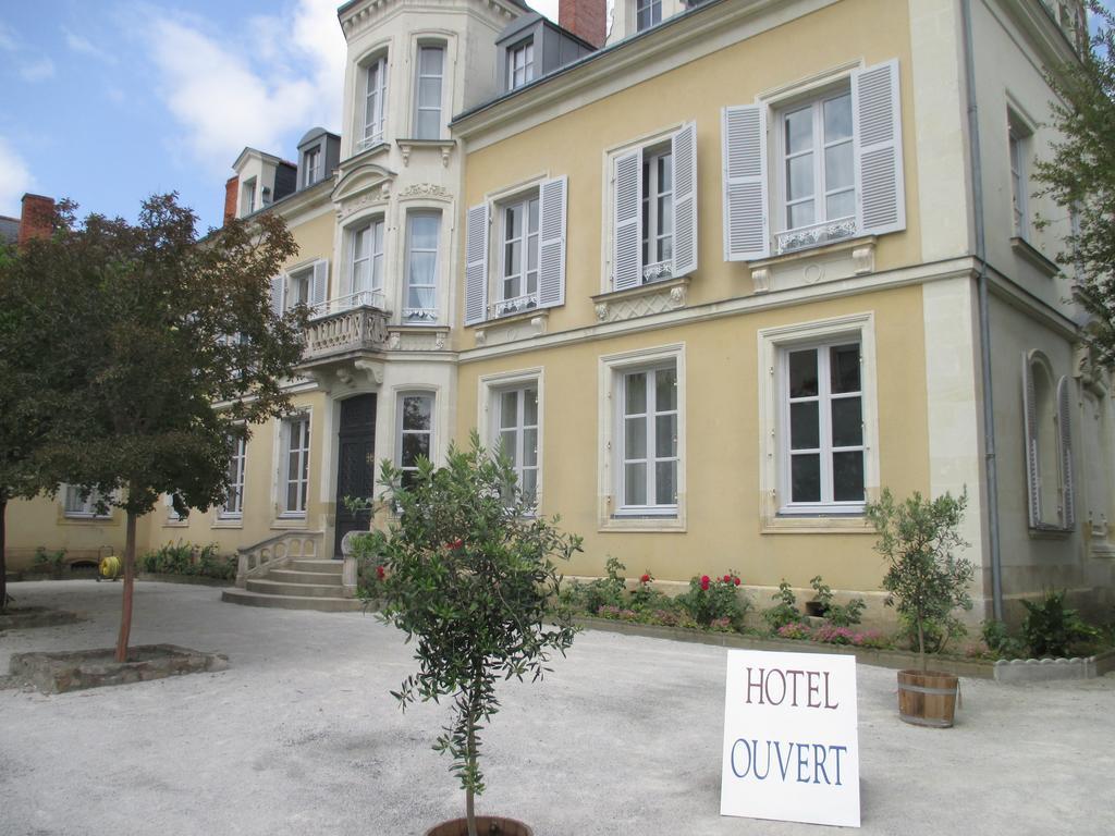 Hotel Le Saint Martin Sablé-sur-Sarthe Exterior foto
